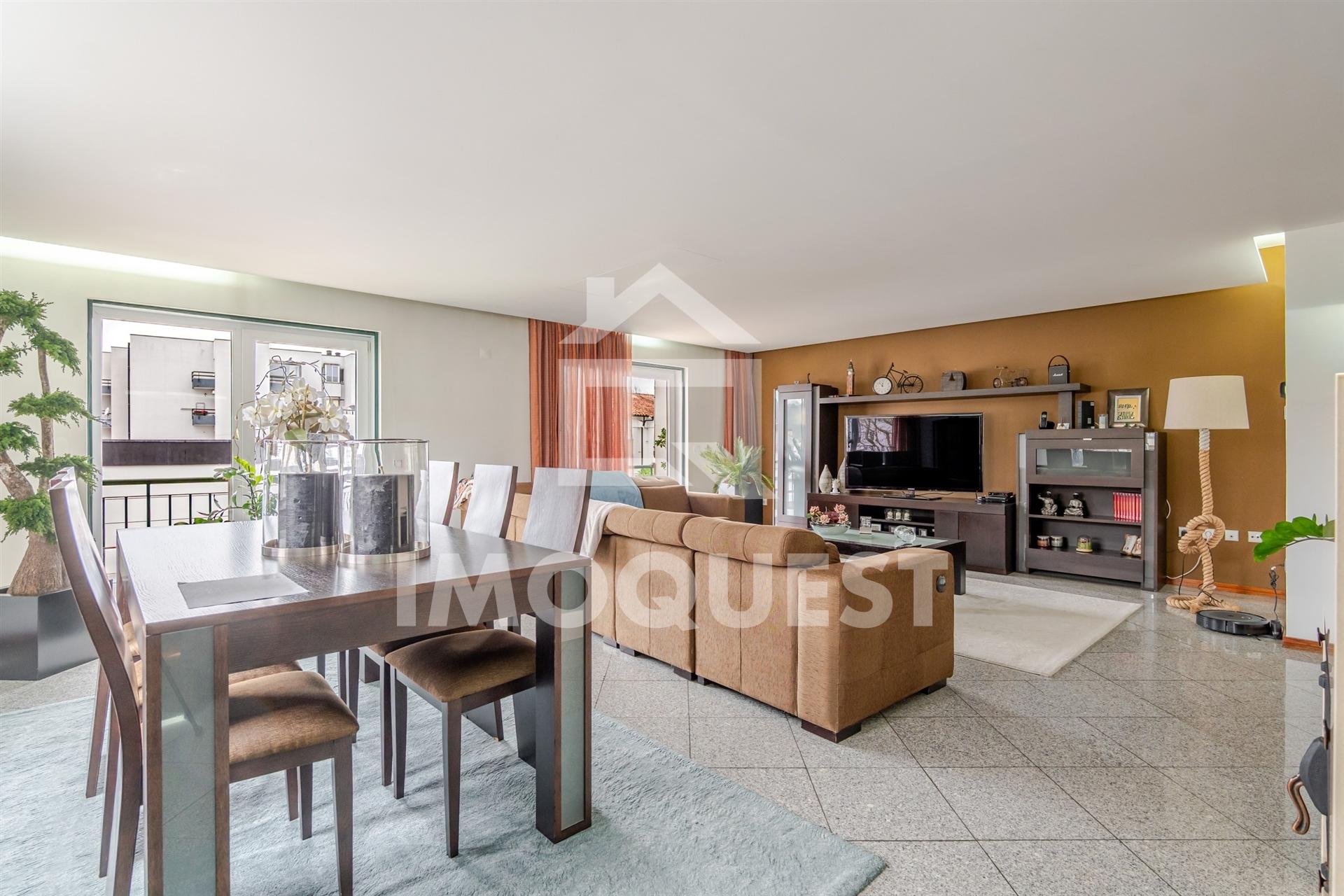 Moradia Geminada V4 em Real, Braga