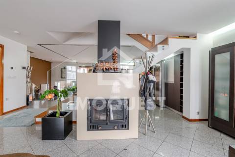 Moradia Geminada V4 em Real, Braga