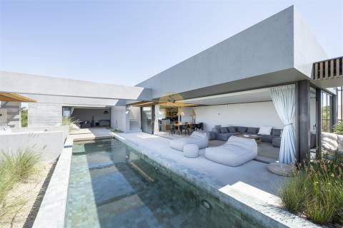 Moradia - Acesso direto à praia - 4 Suites - Península de Troia