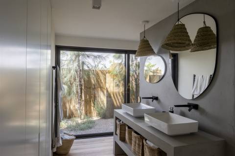 Moradia - Acesso direto à praia - 4 Suites - Península de Troia