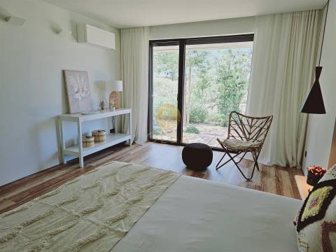 Moradia - Acesso direto à praia - 4 Suites - Península de Troia