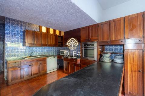 Apartamento T4+1 com Varanda de 40m² | Localização Priviligiada I SOLUM