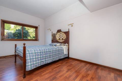 Apartamento T4+1 com Varanda de 40m² | Localização Priviligiada I SOLUM