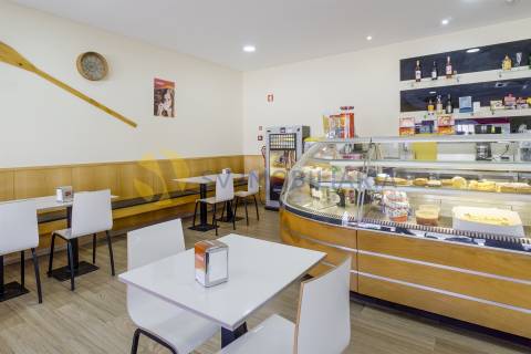 Padaria/Pastelaria com Fabrico Próprio e Boa Faturação em Vila Nova da Telha