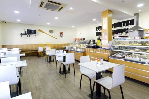 Padaria/Pastelaria com Fabrico Próprio e Boa Faturação em Vila Nova da Telha