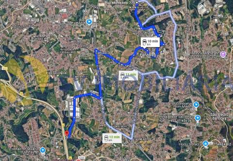 Espaço comercial de 660m² com logradouro à venda em Fânzeres