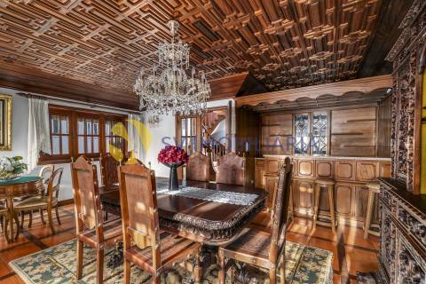 Moradia T4 em Ermesinde com Varandas e Aquecimento Central