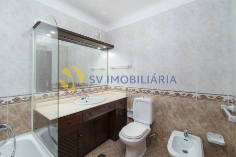 Moradia T4 Venda em Vila Nova da Telha,Maia