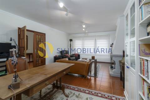 Moradia T4 Venda em Vila Nova da Telha,Maia