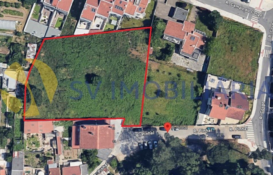 Terreno 2.540 m2 em Alfena com viabilidade de construção