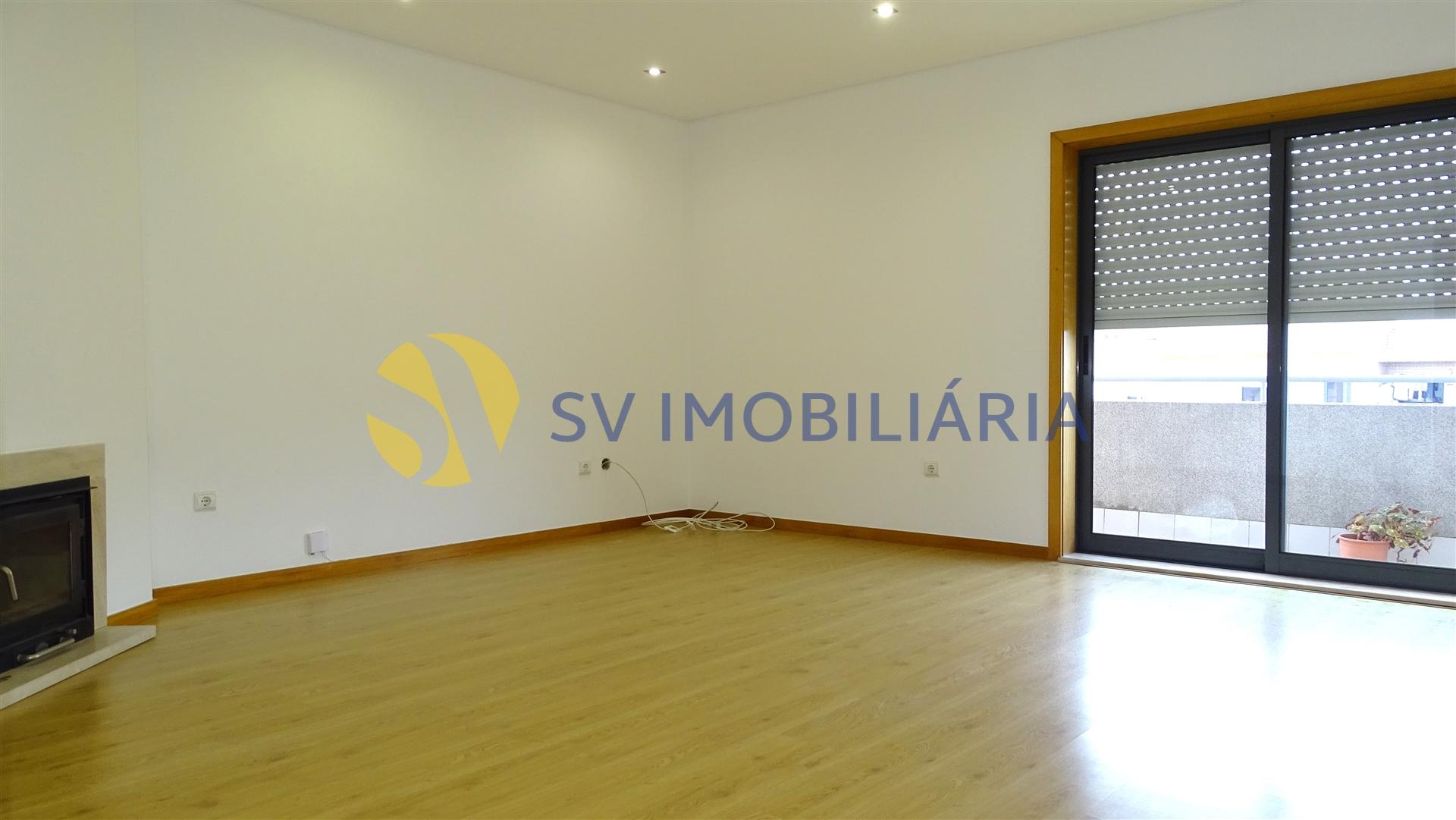 Apartamento T2 Arrendamento em Valongo,Valongo