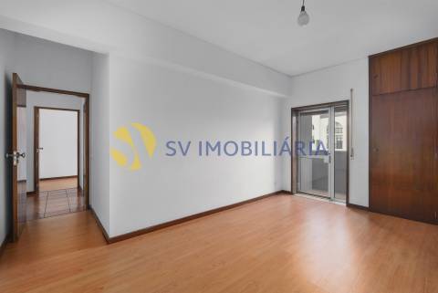 Apartamento T3 Venda em Santo Tirso, Couto (Santa Cristina e São Miguel) e Burgães,Santo Tirso
