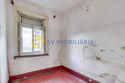 Moradia Devoluta T2 Venda em Ermesinde,Valongo