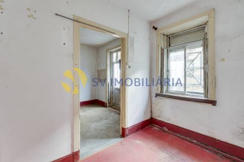 Moradia Devoluta T2 Venda em Ermesinde,Valongo