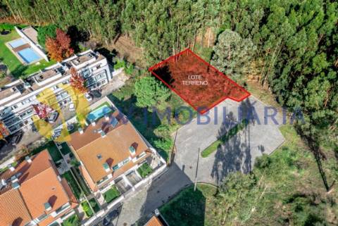 Lote de Terreno  Venda em Águas Santas,Maia