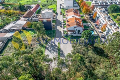 Lote de Terreno  Venda em Águas Santas,Maia