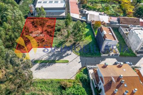 Lote de Terreno  Venda em Águas Santas,Maia