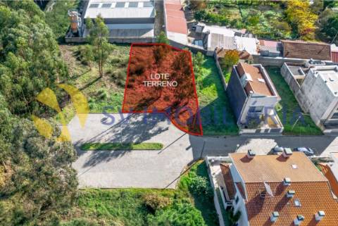 Lote de Terreno  Venda em Águas Santas,Maia