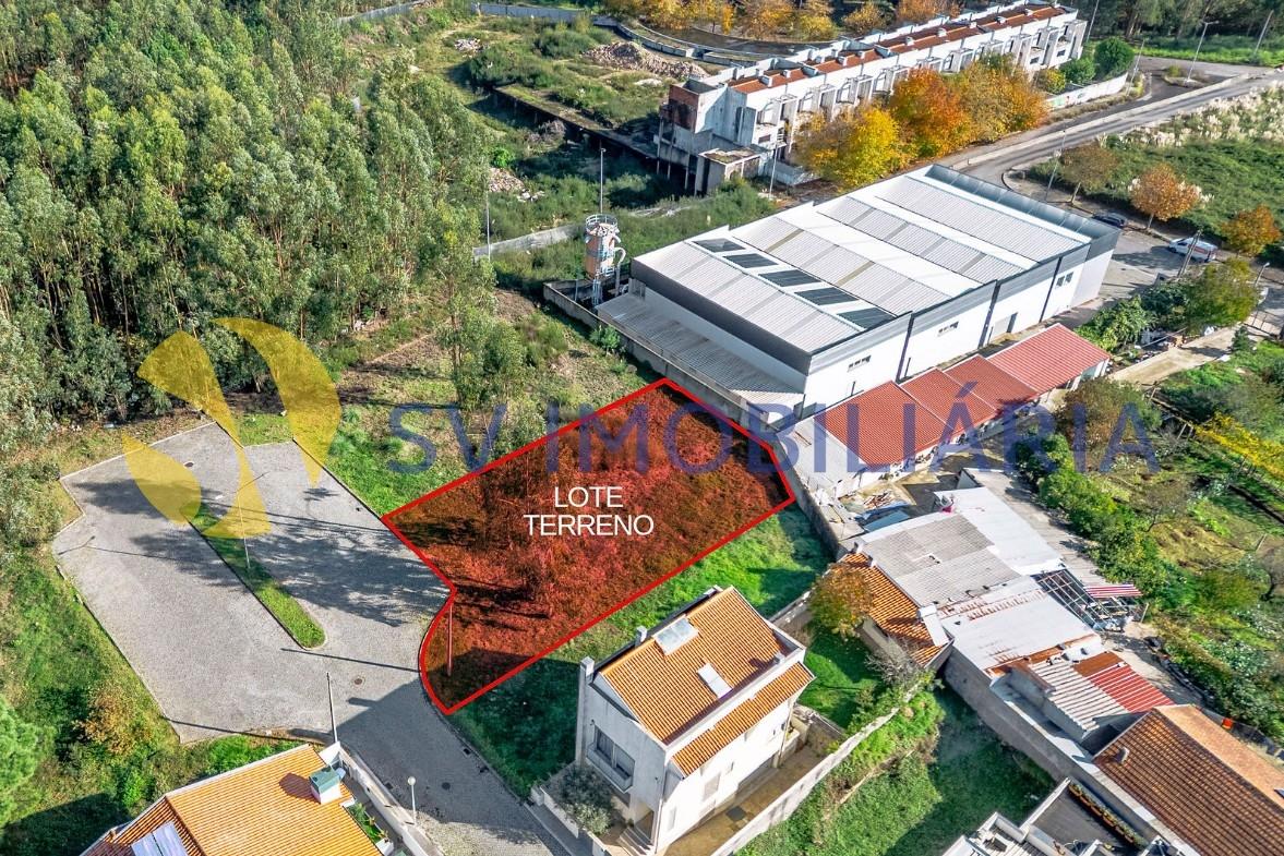 Lote de Terreno  Venda em Águas Santas,Maia