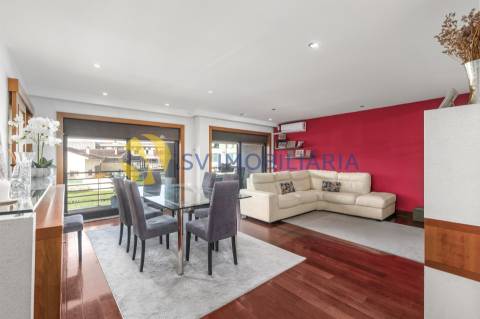 Apartamento T3 Venda em Ermesinde,Valongo