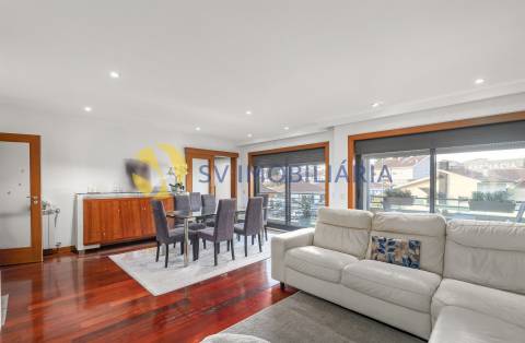 Apartamento T3 Venda em Ermesinde,Valongo