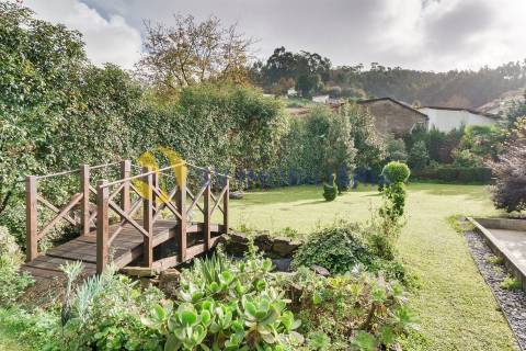 Quintinha  Venda em Reguenga,Santo Tirso