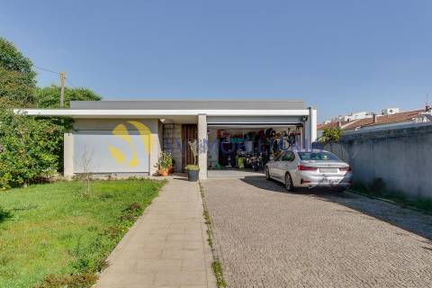 Moradia T4 Venda em São Mamede de Infesta e Senhora da Hora,Matosinhos