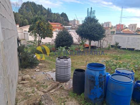 Terreno Para Construção  Venda em Nogueira e Silva Escura,Maia