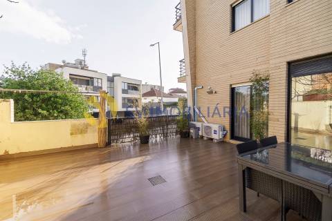 Apartamento T2 Venda em Ermesinde,Valongo