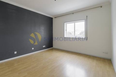 Apartamento T2 Venda em Freamunde,Paços de Ferreira