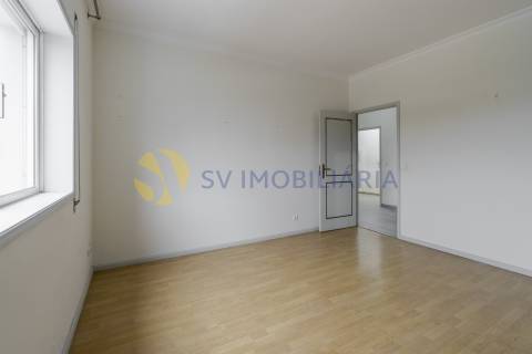 Apartamento T2 Venda em Freamunde,Paços de Ferreira