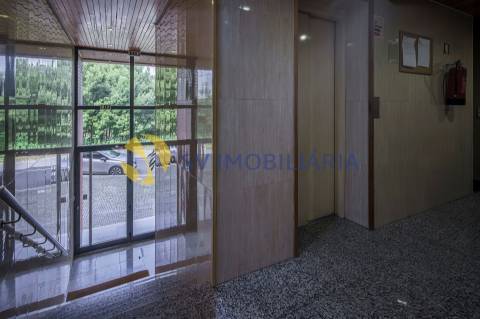 Apartamento T2 Venda em Águas Santas,Maia