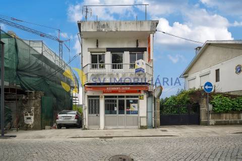 Moradia Devoluta T7+4 Venda em Carrazeda de Ansiães,Carrazeda de Ansiães