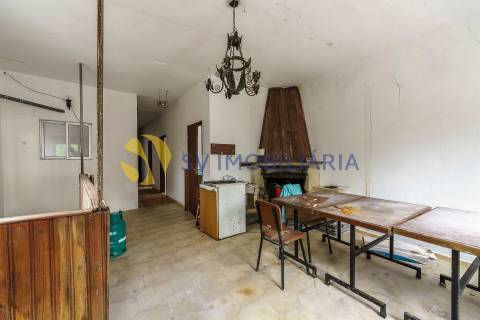 Moradia Devoluta T7+4 Venda em Carrazeda de Ansiães,Carrazeda de Ansiães