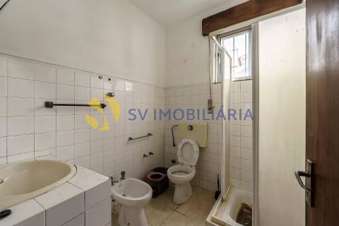 Moradia Devoluta T7+4 Venda em Carrazeda de Ansiães,Carrazeda de Ansiães