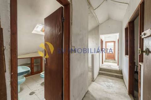 Moradia Devoluta T7+4 Venda em Carrazeda de Ansiães,Carrazeda de Ansiães