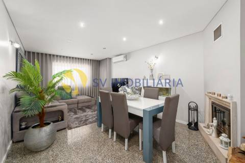 Apartamento T3 Venda em Ermesinde,Valongo
