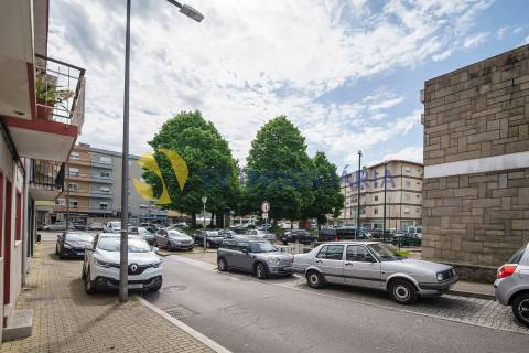Andar Moradia T2 Venda em Ermesinde,Valongo