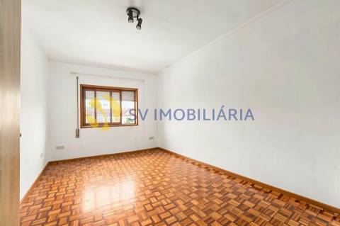 Andar Moradia T2 Venda em Ermesinde,Valongo