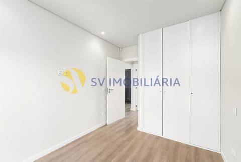Moradia Geminada T1 Venda em Ermesinde,Valongo