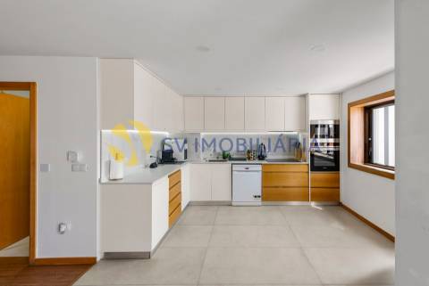 Moradia T4 Venda em Ermesinde,Valongo