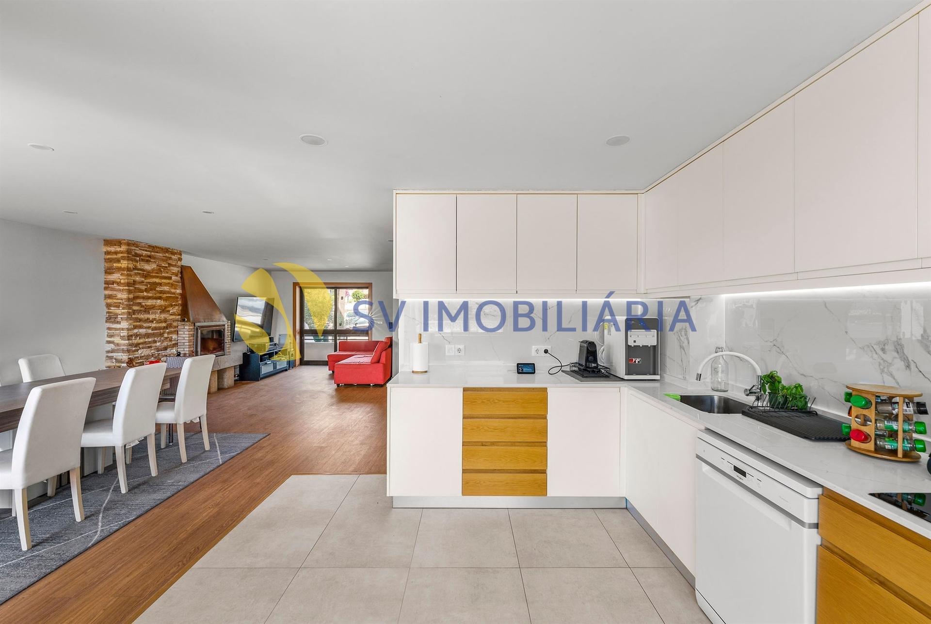 Moradia T4 Venda em Ermesinde,Valongo