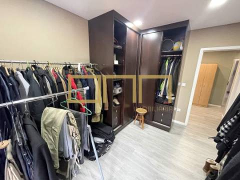 Apartamento T3 em Tamel (S. Veríssimo) com garagem fechada!