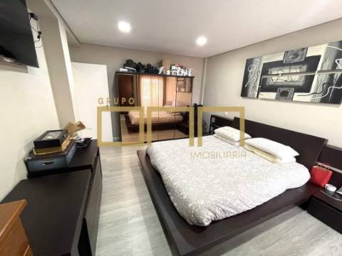 Apartamento T3 em Tamel (S. Veríssimo) com garagem fechada!