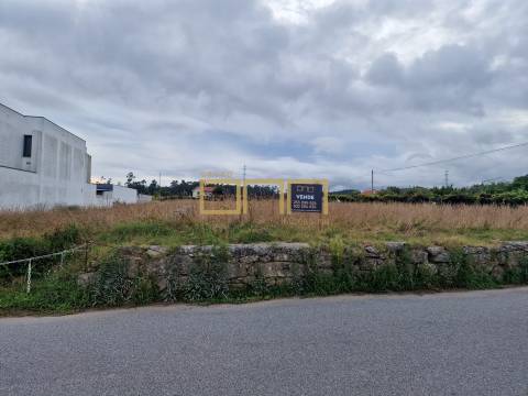 Terreno à venda em Perelhal