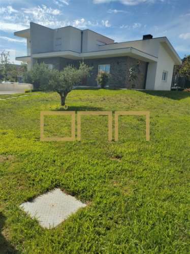 Moradia T4 seminova em Alvelos, Barcelos