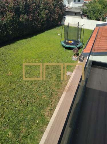 Moradia T4 seminova em Alvelos, Barcelos