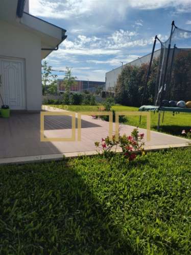 Moradia T4 seminova em Alvelos, Barcelos