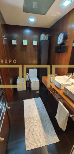 Moradia em banda com piscina