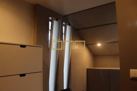 Moradia em banda com piscina